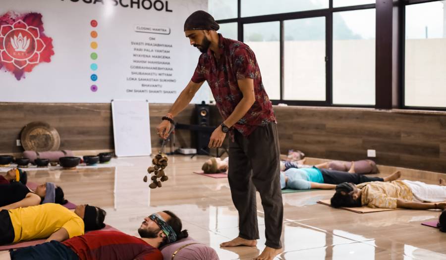 sound healing teacher training course